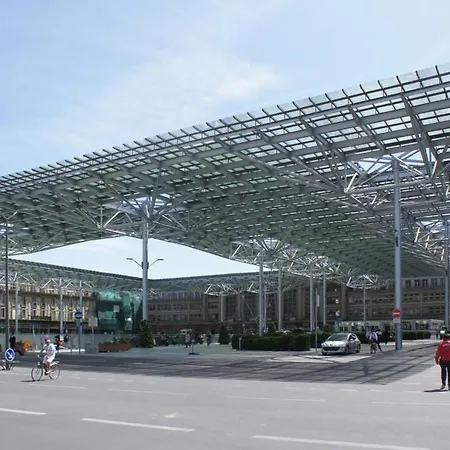 T2 Hyper Centre Avec *parking Prive Et Canal Plus*
