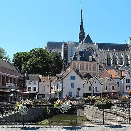 T2 Hyper Centre Avec *parking Prive Et Canal Plus* Αμιάν
